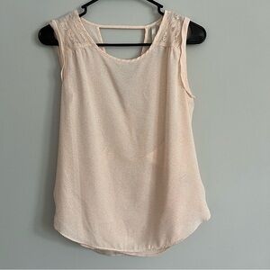 LC Lauren Conrad Light Pink and White Open Back Sleeveless Blouse